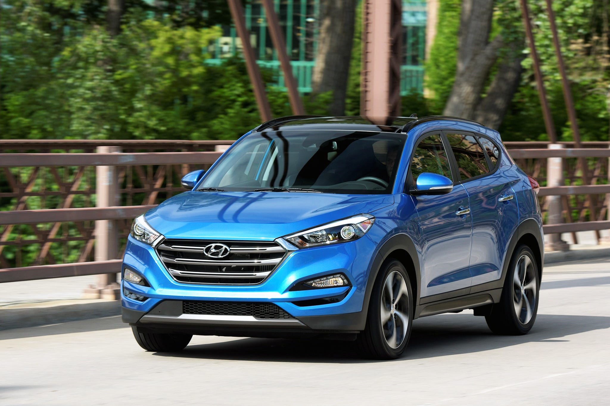 HYNDAI TUCSON OR SIMILAR